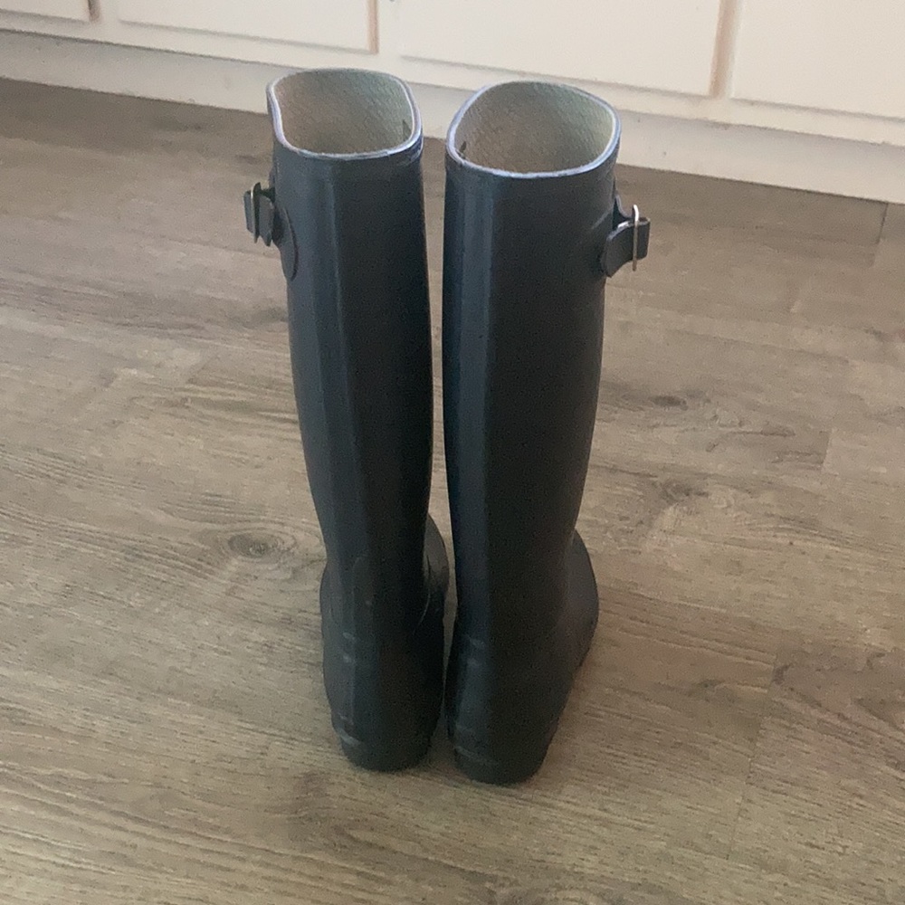 Navy blue size 6 tall hunter boots - Picture 2 of 5